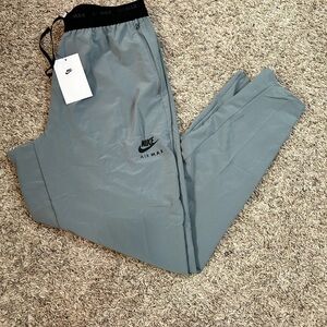 Nike FQ2207-065 Men's Medium Air Max Woven Trousers Commuter Track Grey Pants